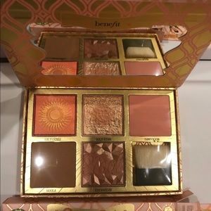 NEW IN BOX!!! BENEFIT BLUSH BAR